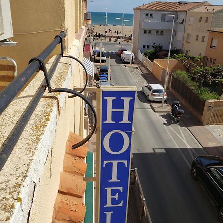 Hotel De La Plage 2 Etoiles Вальрас-Пляж Экстерьер фото